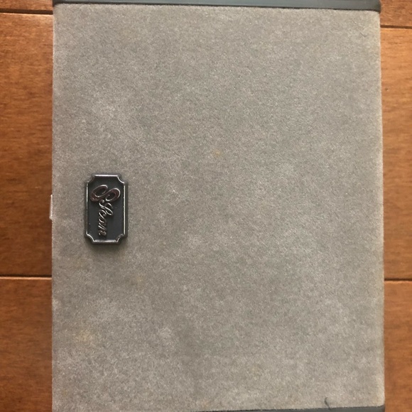 Earring and Brooch set - Picture 3 of 3